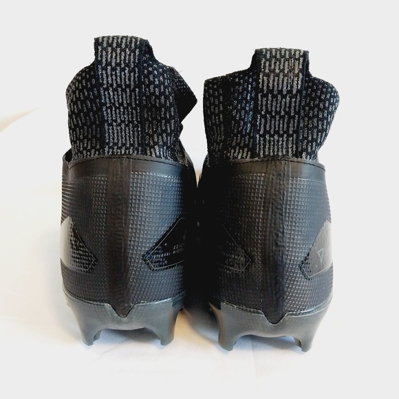 Nike Alpha Menace Elite 3 Flyknit Black Football Cleats - Picture 4 of 11